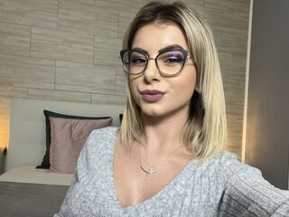 Chat on the internet fuck sex hottie furthermore a guy